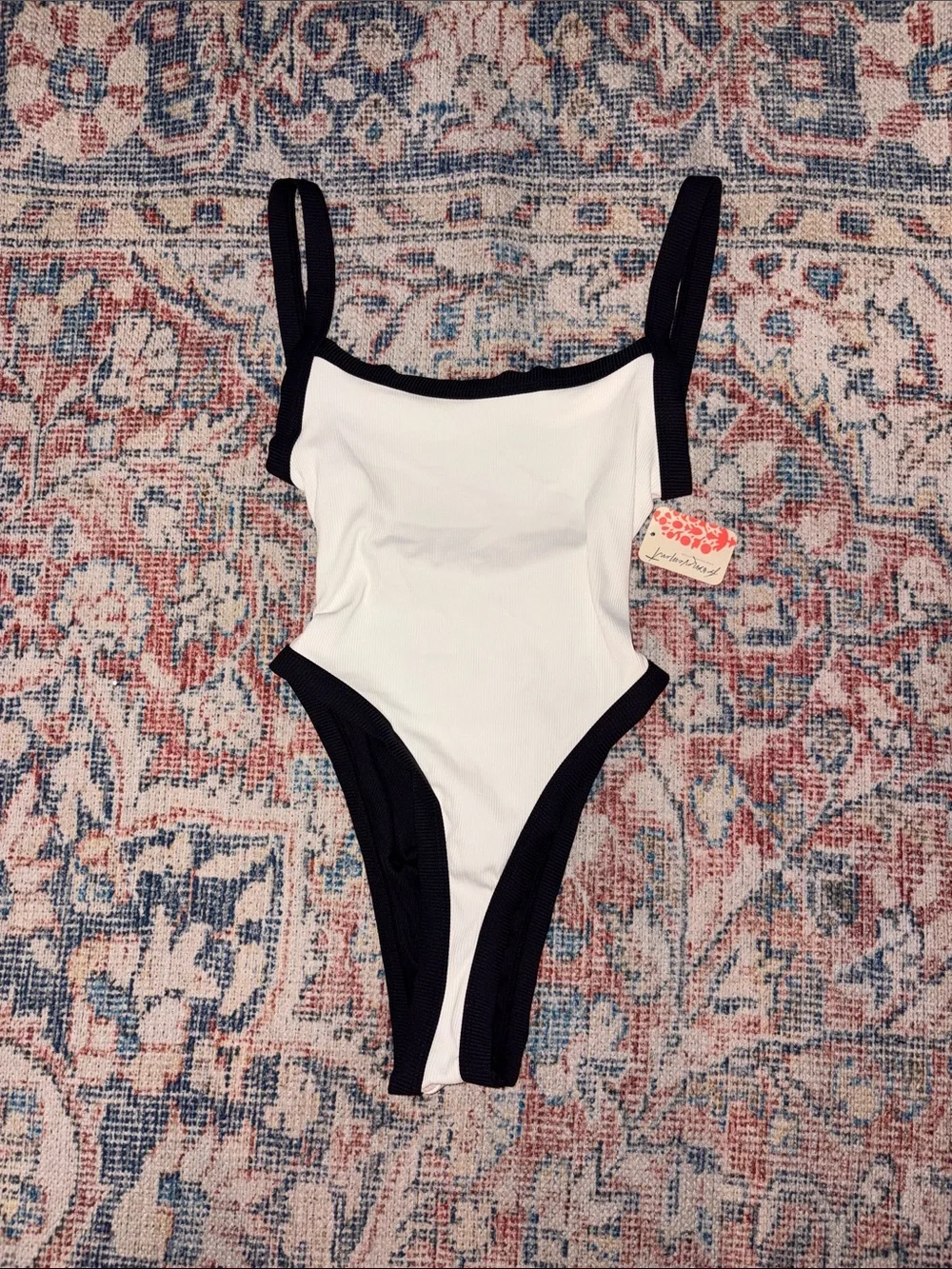 Kya Reversible Lena One Piece Swimsuit in Black/Cream SZ M NWT